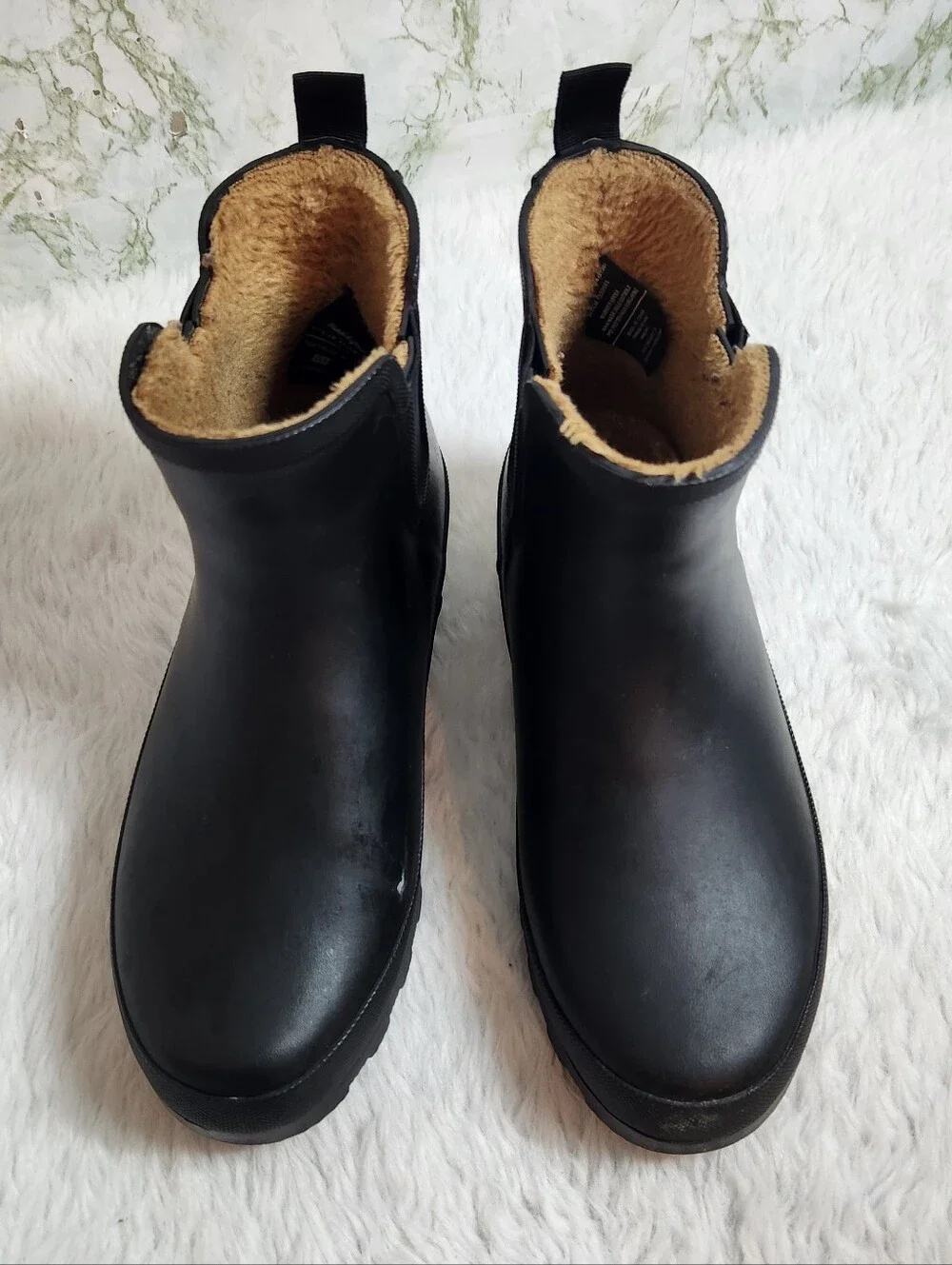 CHOOKA Handcrafted Premium Rainwear Plush Chelsea Black Boots